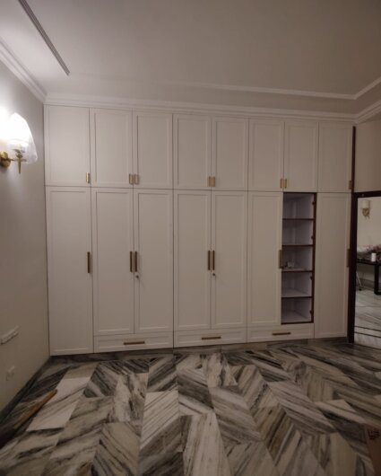 Modern wardrobe design in Chandigarh